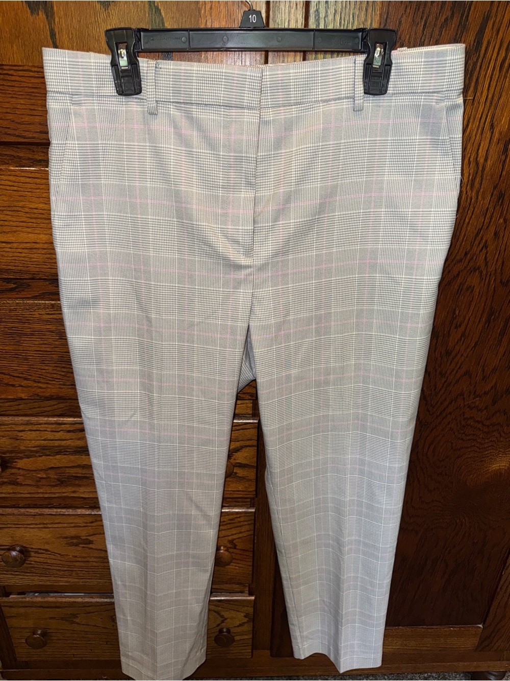 Ann Taylor Light Gray Plaid Cropped Dress Pants